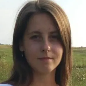 Варвара из Новограда-Волынского, мне 24, познакомлюсь для постоянных отношений