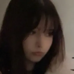 Ксюшка из Минска, мне 18, познакомлюсь на одну ночь