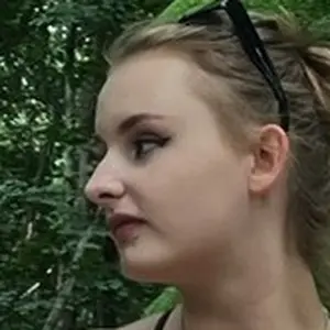 Я Діана, 18, из Киева, ищу знакомства на одну ночь