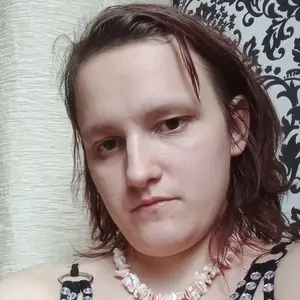 Я Надежда, 31, из Борисова, ищу знакомство для постоянных отношений