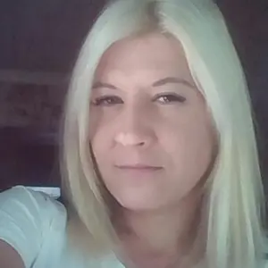 Я Алёна, 36, из Фрунзовки, ищу знакомство для совместных путешествий