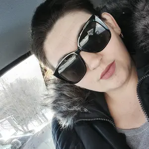 Я Алена, 33, знакомлюсь для регулярного секса в Уральске