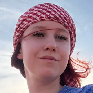 Я Анна, 22, из Минска, ищу знакомство для общения