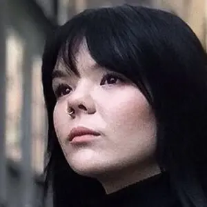 Karina из Запорожья, ищу на сайте вирта