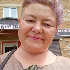 Я Наталья, 42, из Москвы, ищу знакомство для постоянных отношений