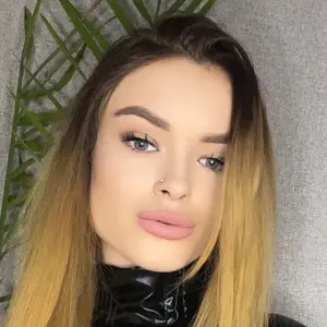 Танюша из Харькова, ищу на сайте открытые отношения