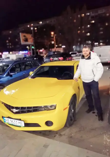 Я Сергей, 46 років з Дніпра, шукаю знайомства на одну ніч