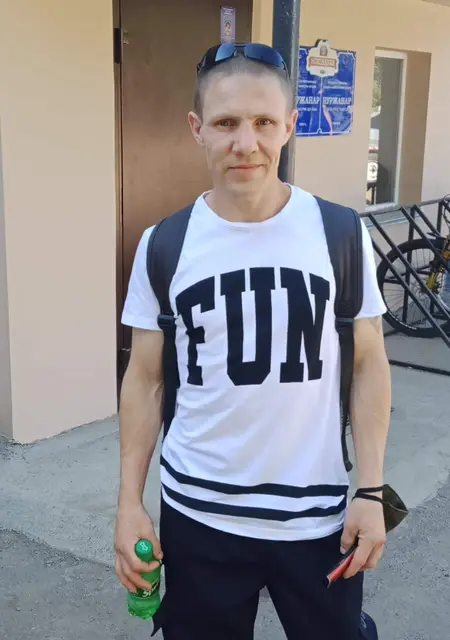 Антон из Уральска, ищу на сайте знакомства без обязательств