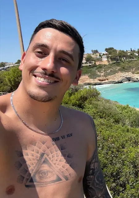 Я Andy, 30, знакомлюсь для вирта в Мадриде