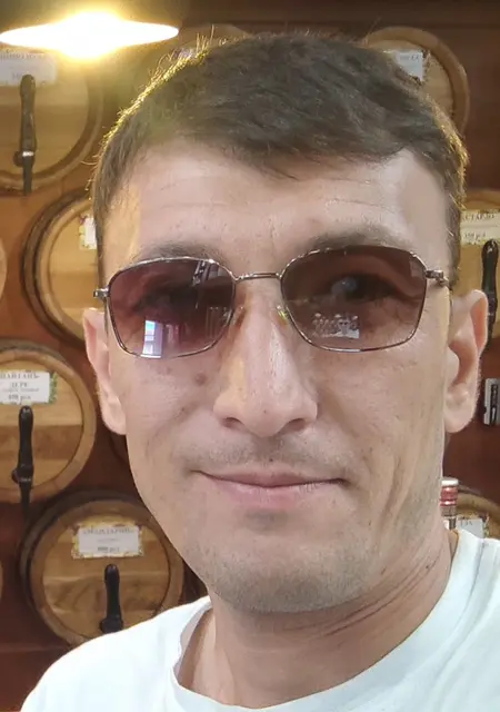 Эльнур из Ташкента, ищу на сайте знакомства на одну ночь