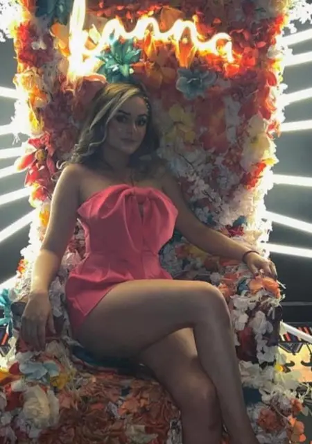 Я Karla, 26, из Гвадалахары, ищу знакомства на одну ночь