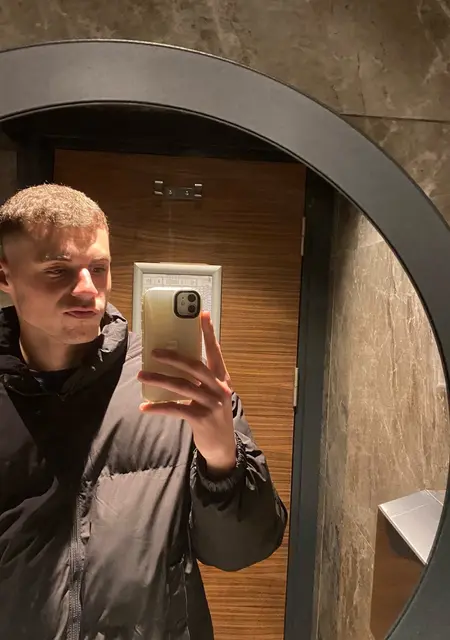 Kerem из Анкары, ищу на сайте знакомства на одну ночь