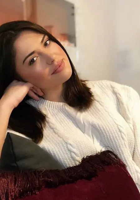 Selena из Вунсторф, мне 30, познакомлюсь для приятного времяпровождения