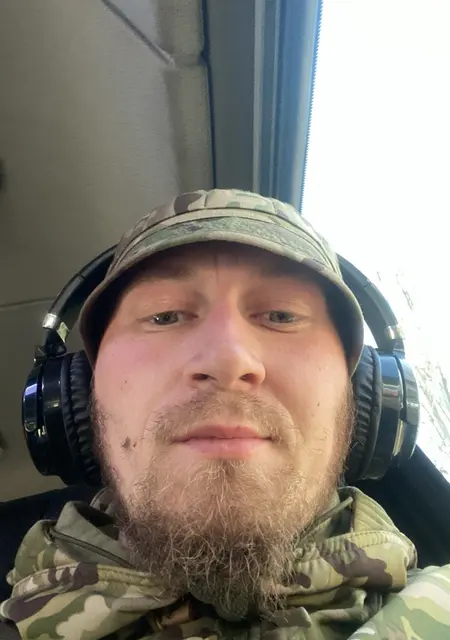 Я Pavel, 30, из Славянска, ищу знакомства без обязательств