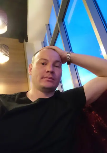 Tom из Атырау, мне 37, познакомлюсь без обязательств