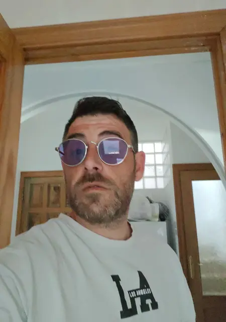 Jerikooh de Madrid, tengo 36 años, listo para conocer para pasatiempo agradable