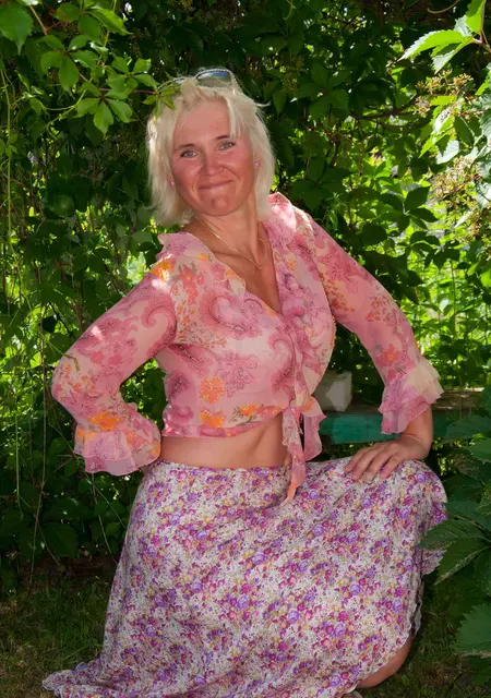 Елена из Минска, мне 55, познакомлюсь для дружбы