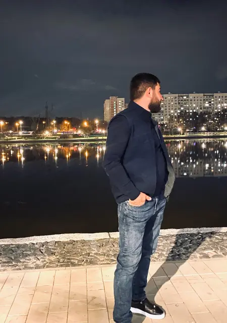 Арам из Праги, ищу на сайте общение