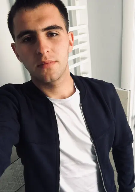 Я Ivan, 29, из Ивано-Франковска, ищу знакомства на одну ночь