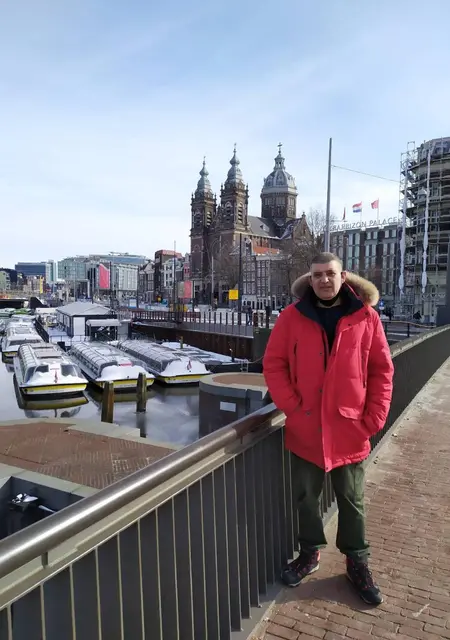 Дима из Одессы, ищу на сайте знакомства на одну ночь