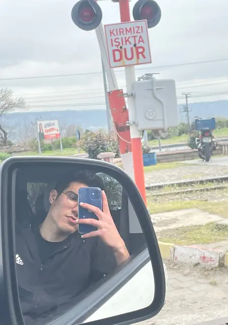 Я Ebrar, 21, из Нахичевань, ищу знакомство для вирта