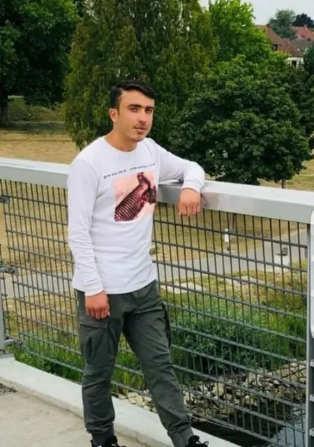 Sajid Khan из Парижа