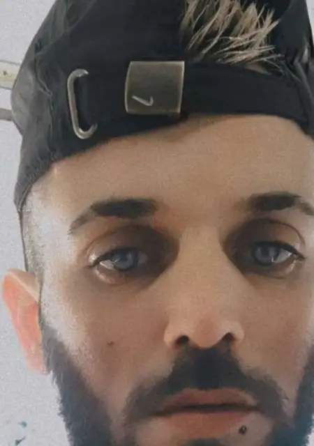 Я Homme, 30, знакомлюсь в Париже