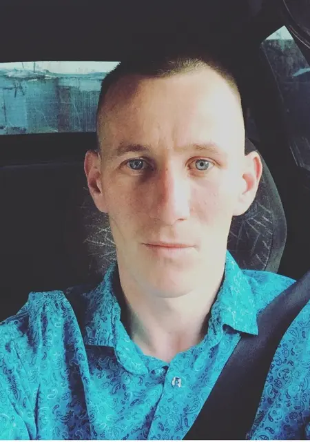 Я Радик, 33, знакомлюсь без обязательств в Костанае