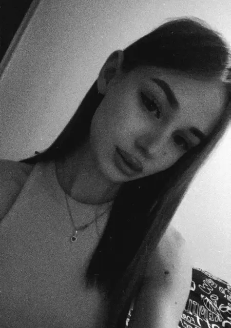 Я Камелия, 19, знакомлюсь для общения в Днепре