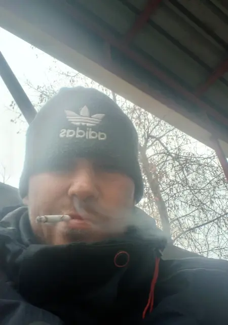 Я Safron, 36 років з Макіївки, шукаю знайомства без зобов'язань