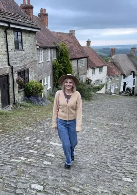 Polina из Лондона, мне 31, познакомлюсь