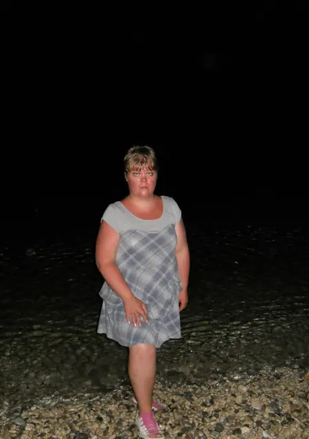 Я Наташа, 45, знакомлюсь для постоянных отношений в Харькове