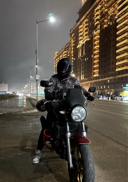 Я Ваня, 21, знакомлюсь без обязательств в Актау