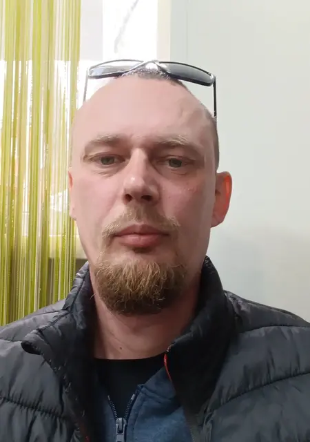 Антон из Славянска, ищу на сайте знакомства на одну ночь