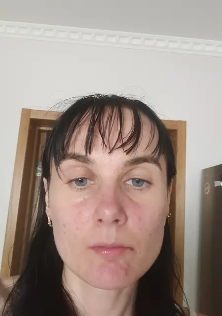 Я Олена, 39 років з Львів, шукаю знайомства без зобов'язань