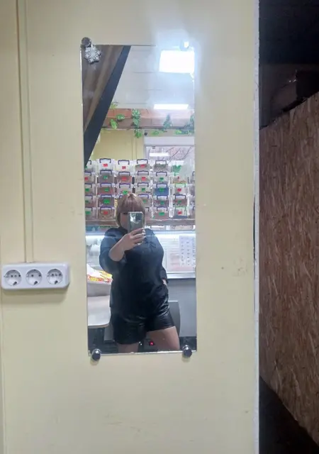 Я Катя, 25, из Стамбула, ищу знакомство для дружбы