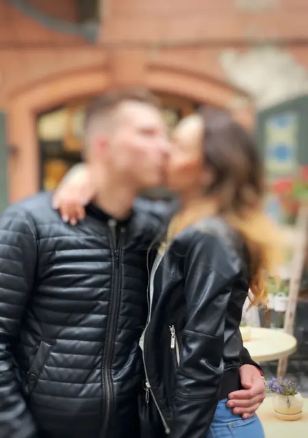 Катя И Максим из Киева, мне 29, познакомлюсь для дружбы