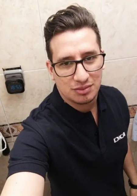 Я Aaron, 27, знакомлюсь в Мадриде