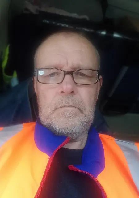 Я Александр, 65, из Минска, ищу знакомства на одну ночь