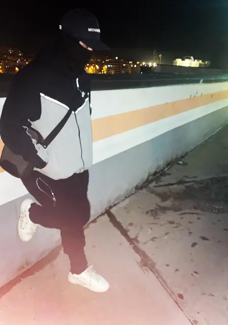 Я Alex, 19, знакомлюсь для постоянных отношений в Клуж-напока