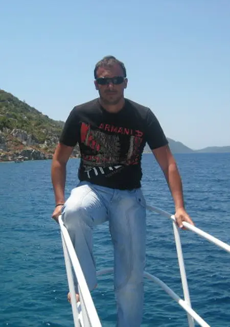 Я Вова, 55, из Донецка, ищу знакомство для общения