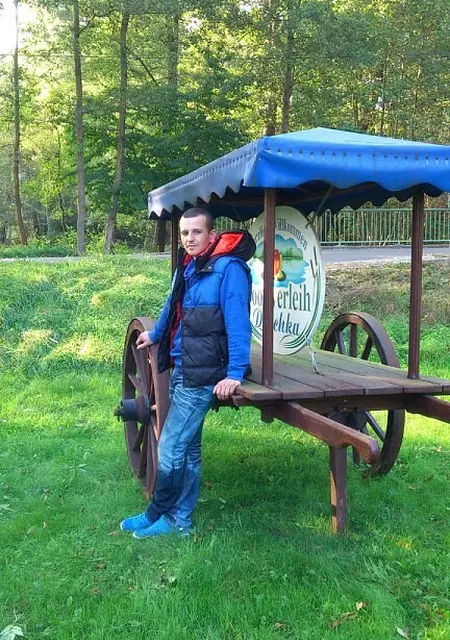 Саша из Черновцов, ищу на сайте знакомства на одну ночь