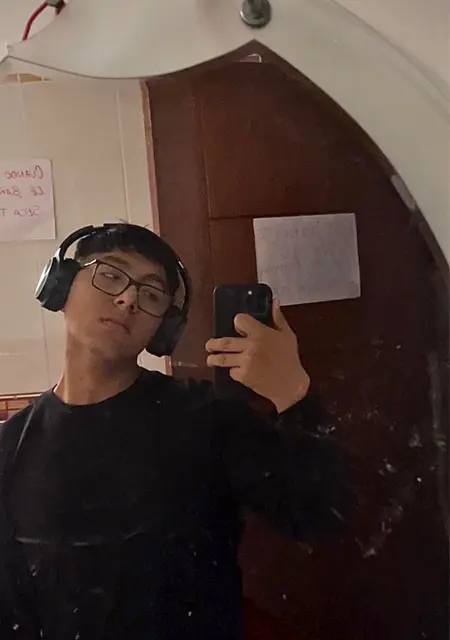 Я Enrique, 19, знакомлюсь на одну ночь в Лиме