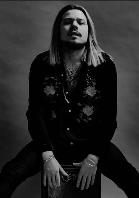 Роман из Баку, мне 30, познакомлюсь без обязательств