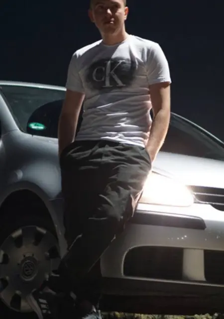 Я Олег, 26 років з Шостки, шукаю знайомство для приємного проведення часу