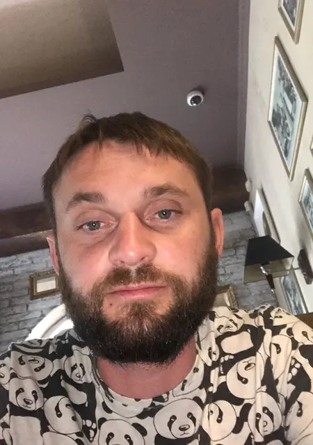 Anatoli из Красносельского, мне 36, познакомлюсь для открытые отношения