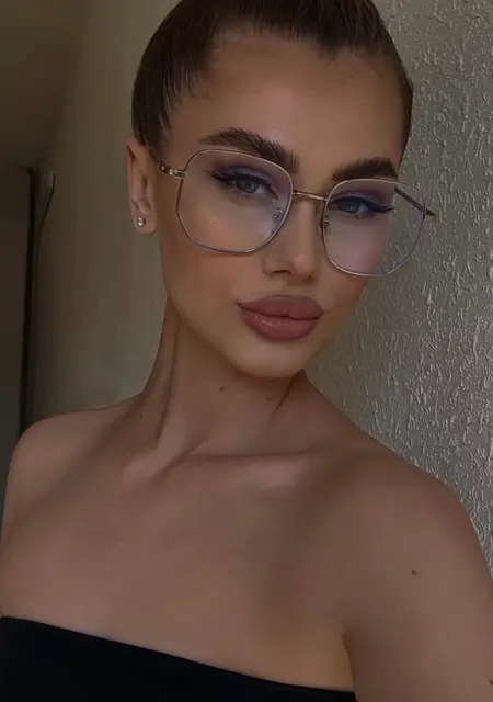 Я Лера, 26, знакомлюсь для общения в Амстердаме