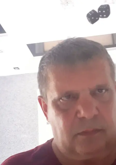 Я Миша, 55, из Минска, ищу знакомства на одну ночь