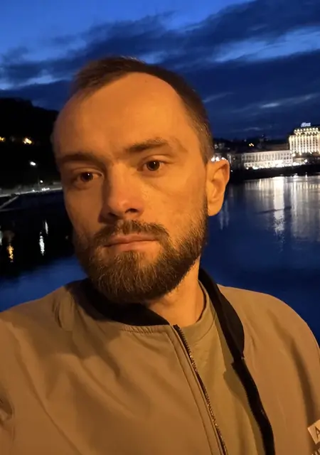 Я Oleksandr, 28, из Киева, ищу знакомство для общения