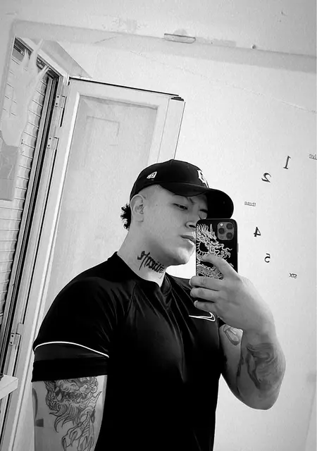 Alexander de Alcobendas, busco en el sitio lío de una noche